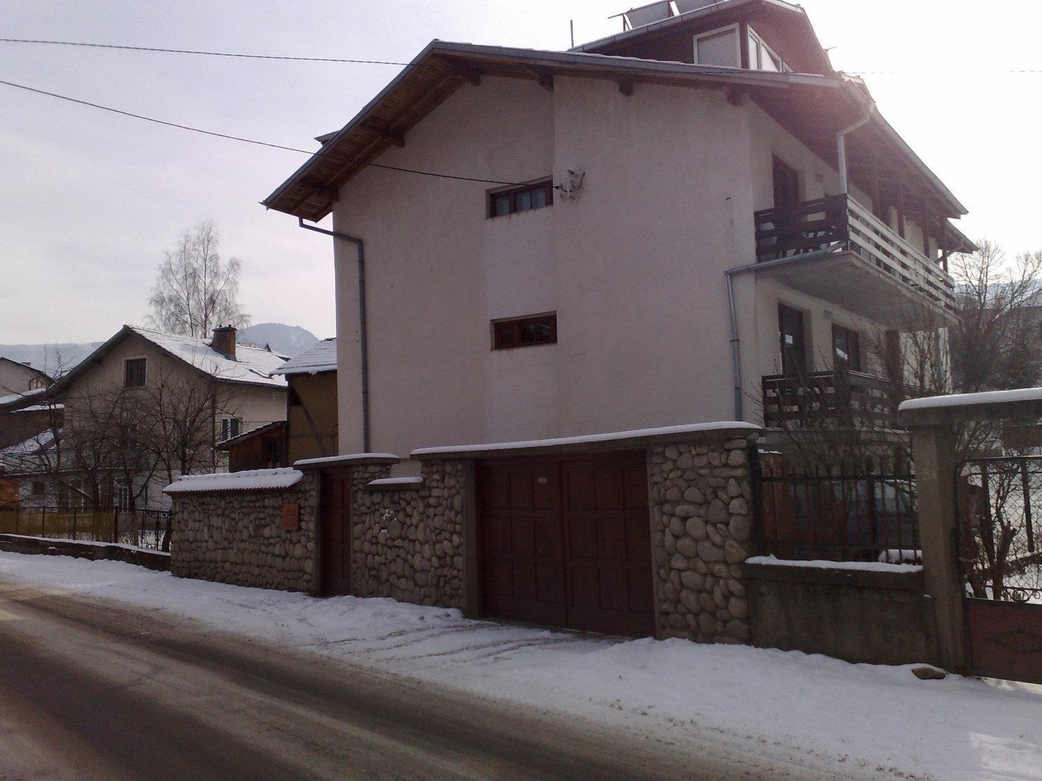Seasons Mountain Vistas Homestay *